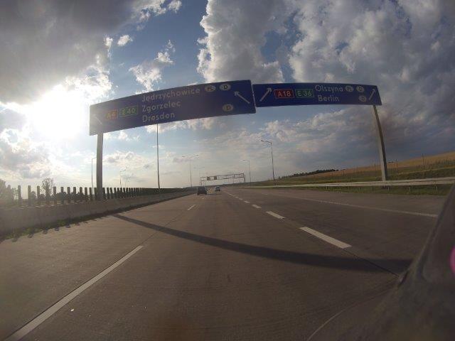 15p7870v.jpg