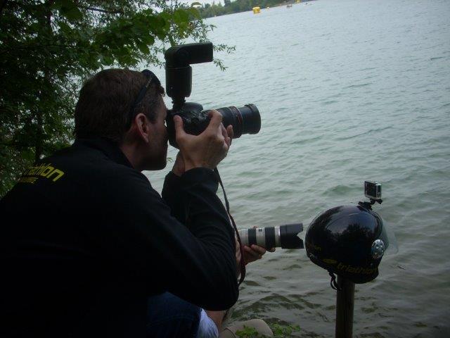 Fotograf am Schwimmstart